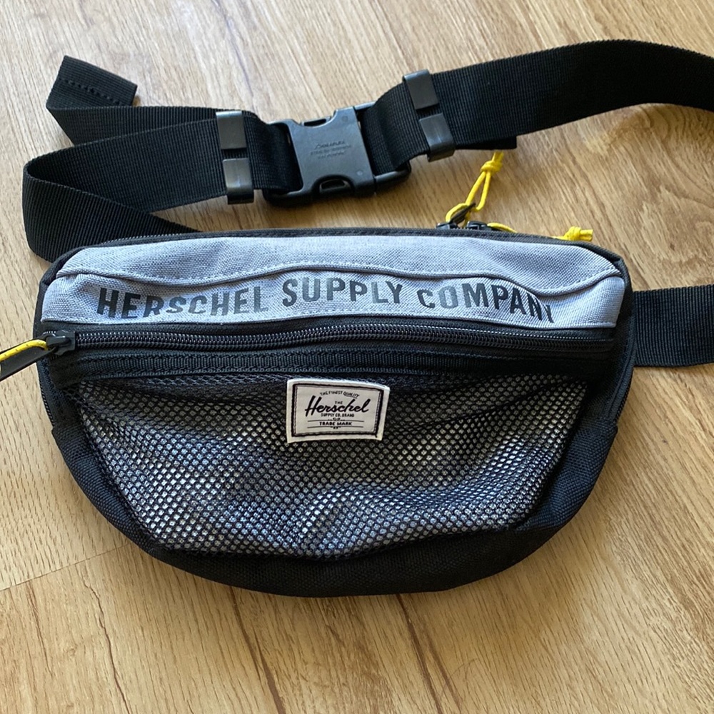 Herschel Fanny pack